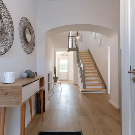 Villa Pins Dores - A Luxurious And Beautifully Decorated With Terrace And Parking Near The Beach Knokke-Heist